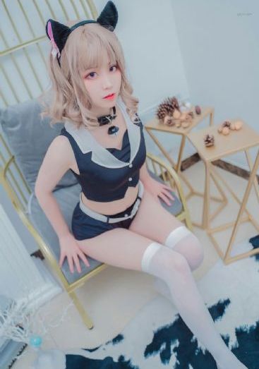 丰满年轻岳乱妇免费观看