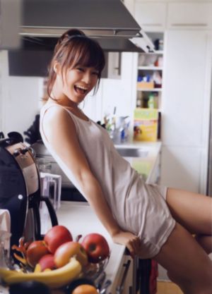 女大学生的红色日记