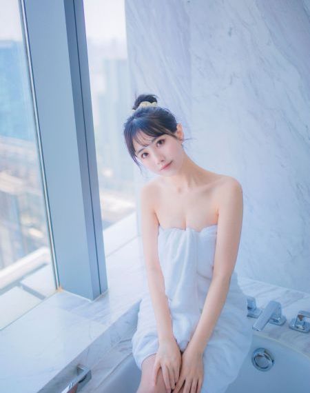 自拍自偷