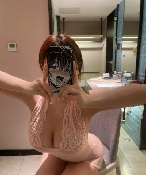 娇妻被交换粗又大又硬视频欧美