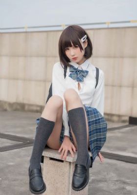 和上司女部长出差bd在线