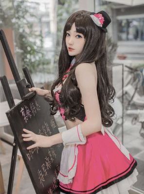 扒开美女下面进去