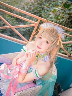 女子监狱在线